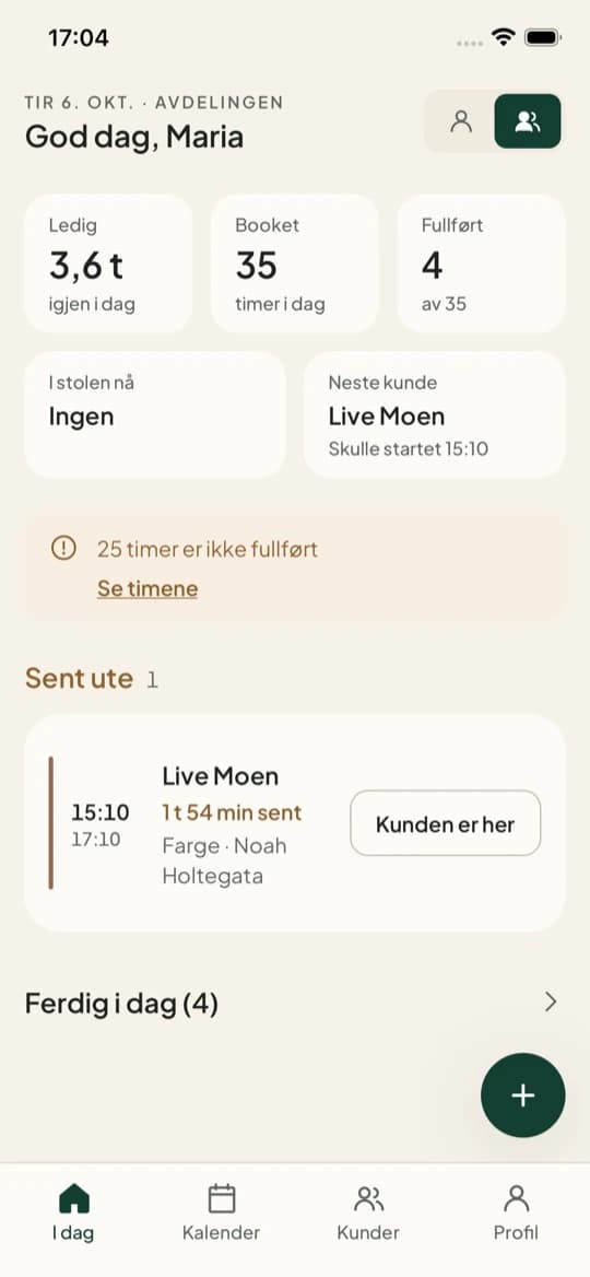 Stamly Business på mobilen: dagens nøkkeltall og timene i avdelingen.